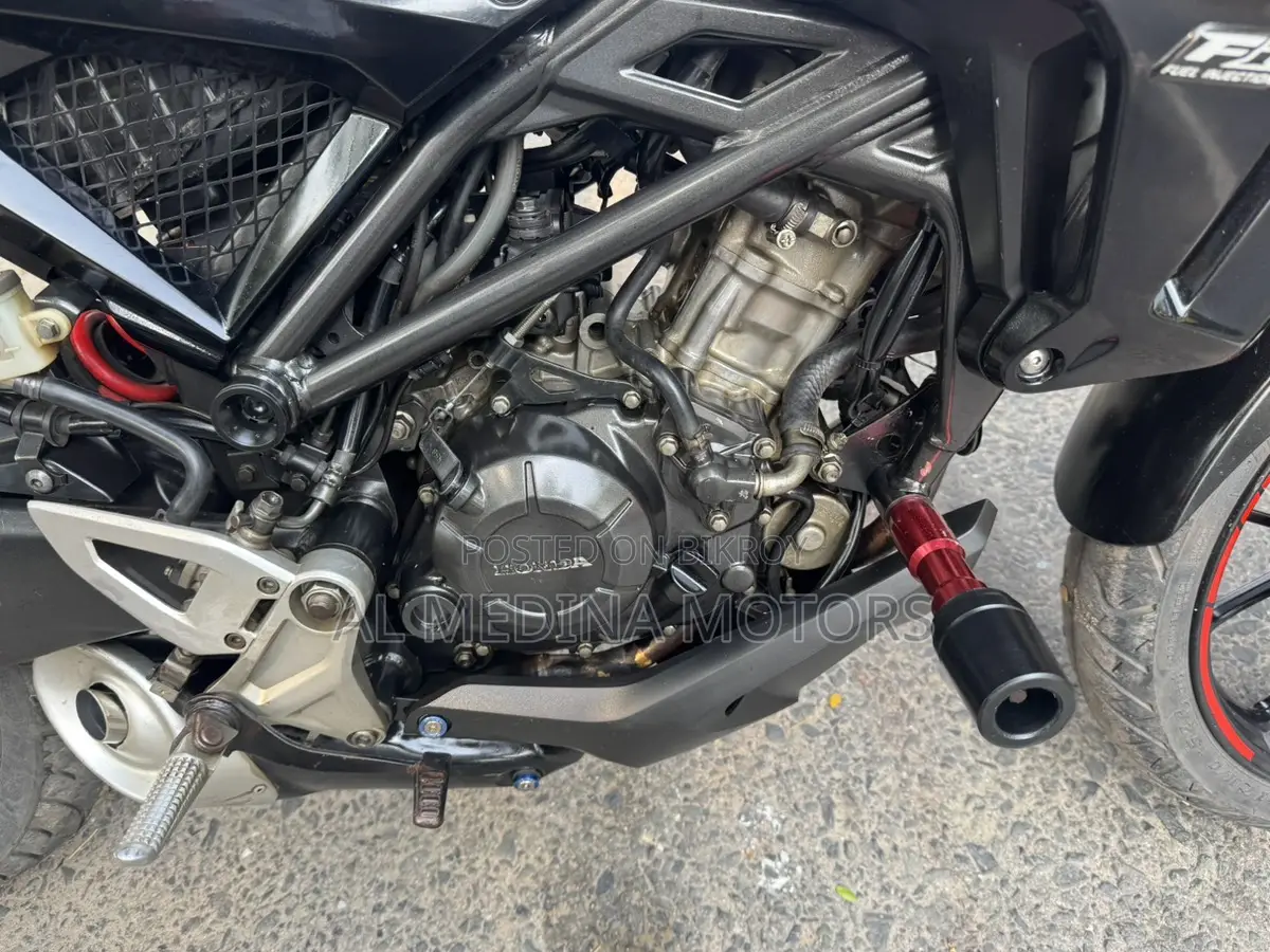 Honda 2020 Black