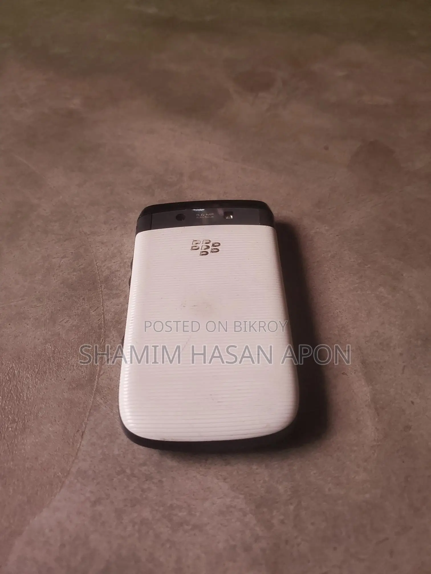 Blackberry Torch 9800 1-8 (Used)
