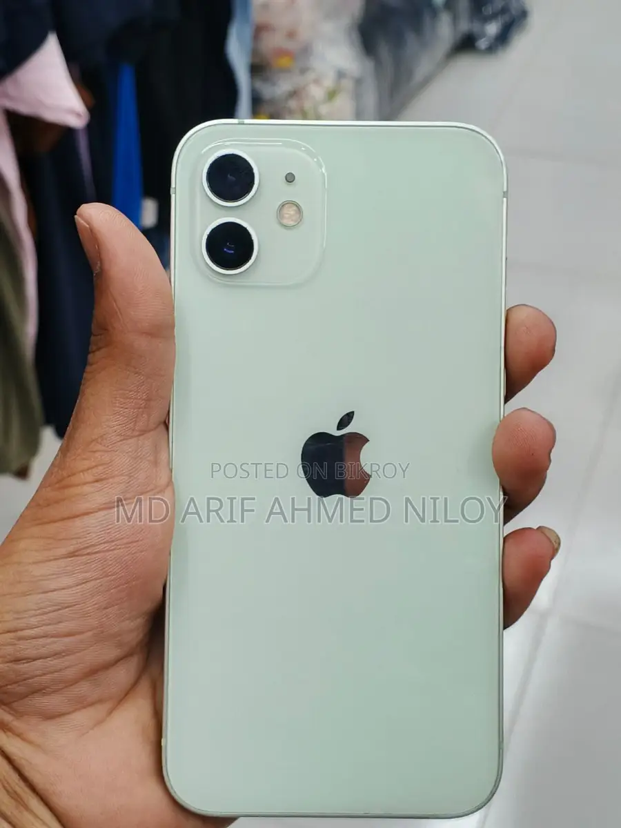 Apple iPhone 12 (Used)