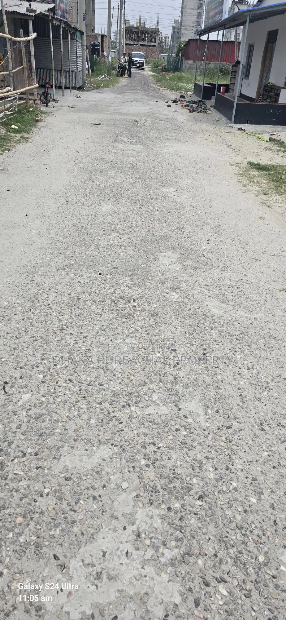 ১৫০' চওড়া রোডে পাঁচ কাঠা প্লট বিক্রি হবে