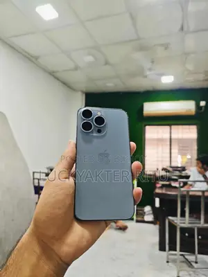 Apple iPhone 13 Pro (Used)