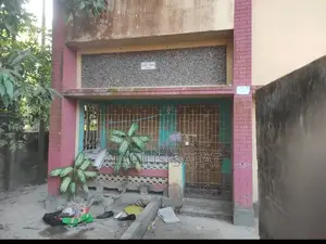 House for rent on the ground floor in a pleasant environment.