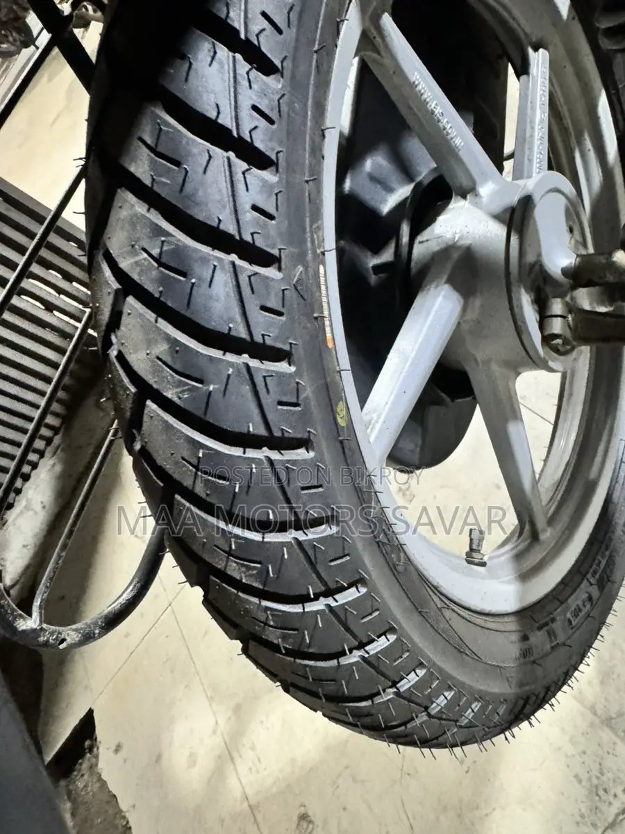 Bajaj Platina 100 . 2022