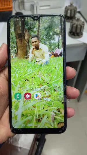 Samsung Galaxy M10 . (Used)