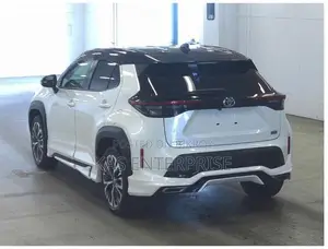 Toyota Yaris Cross 1.5 Hybrid FWD 2021 পার্ল