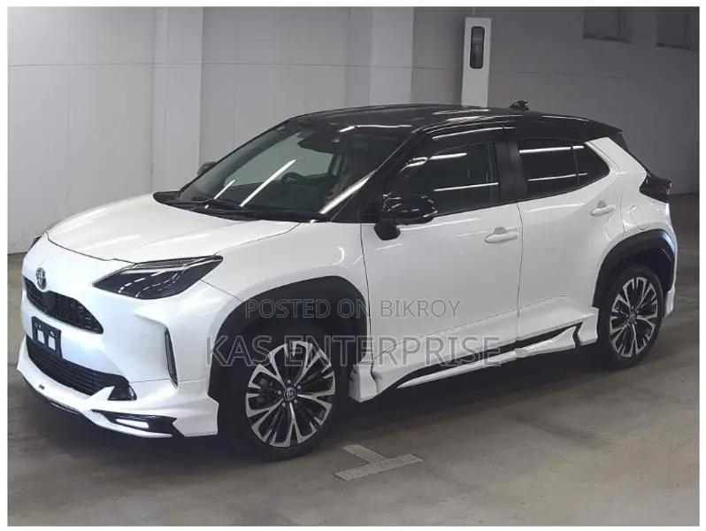 Toyota Yaris Cross 1.5 Hybrid FWD 2021 Pearl