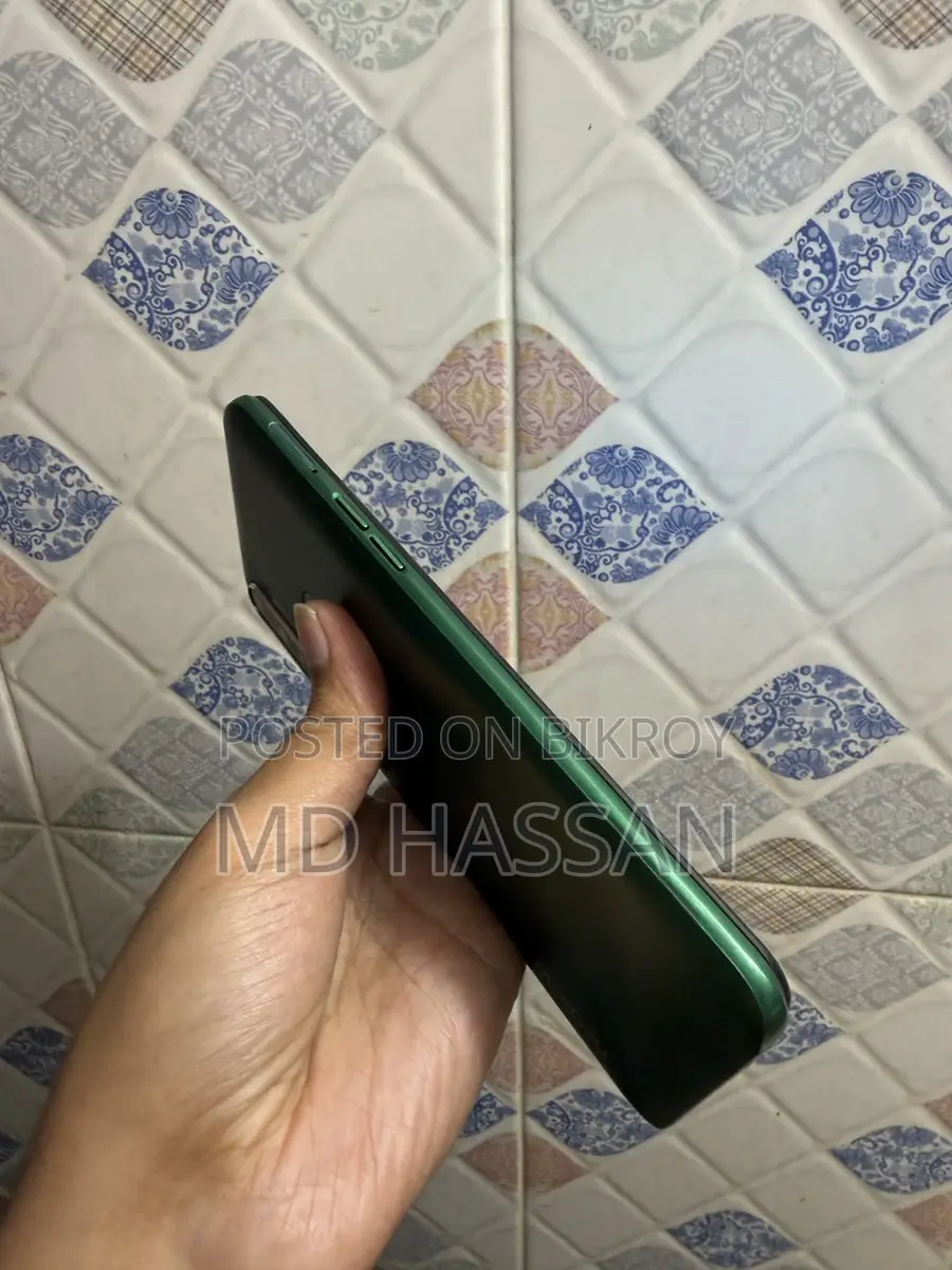 Realme 5i 4/64 (Used)