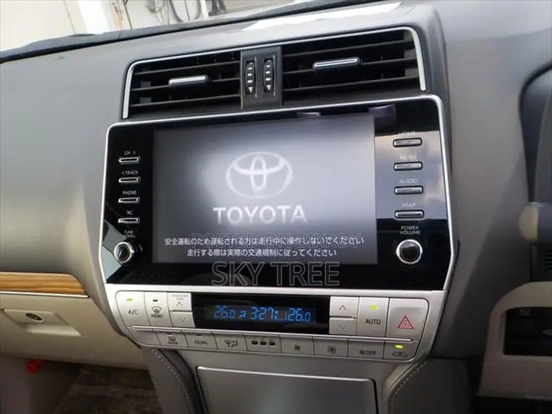 Toyota Land Cruiser TX-L 2023