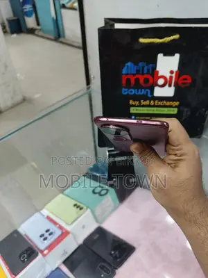 Vivo V50 8/256 Good Condition (Used)