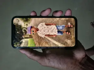 Apple iPhone 11 (Used)