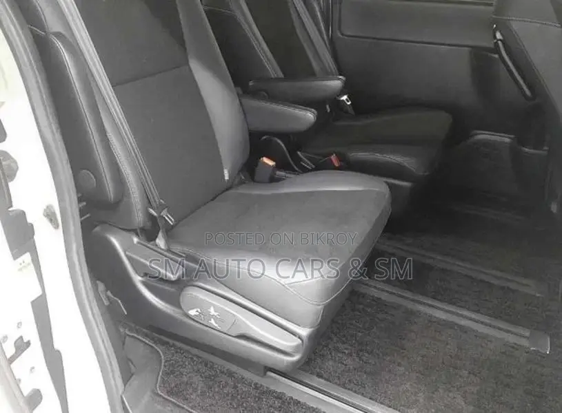 Toyota Noah SIWXB Pearl 4 Point 2021
