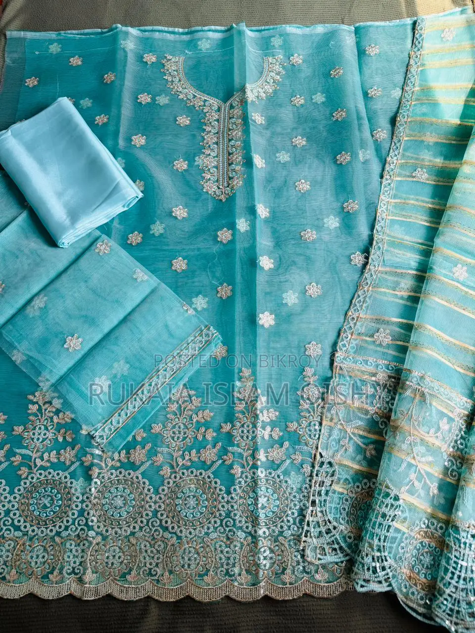 Unstitched 3-Piece Party Set