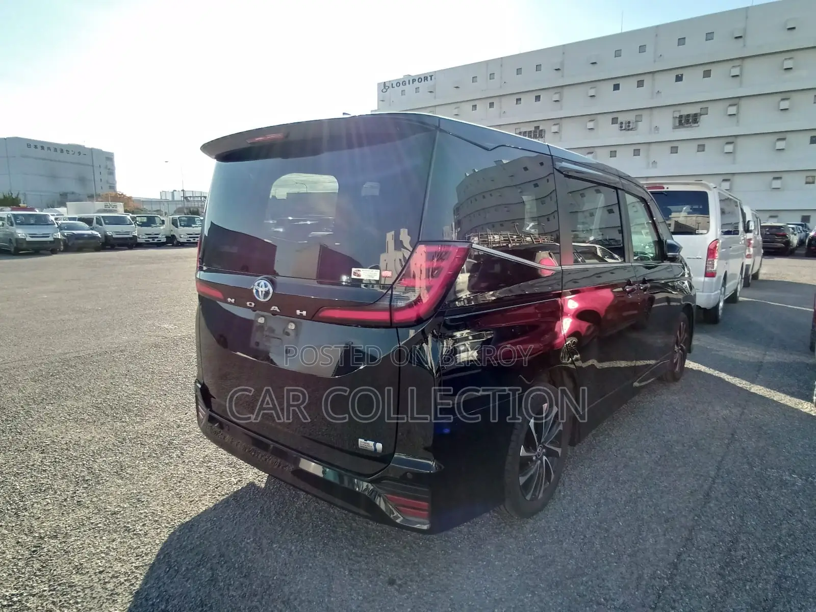 Toyota Noah S-Z, BLACK 2022