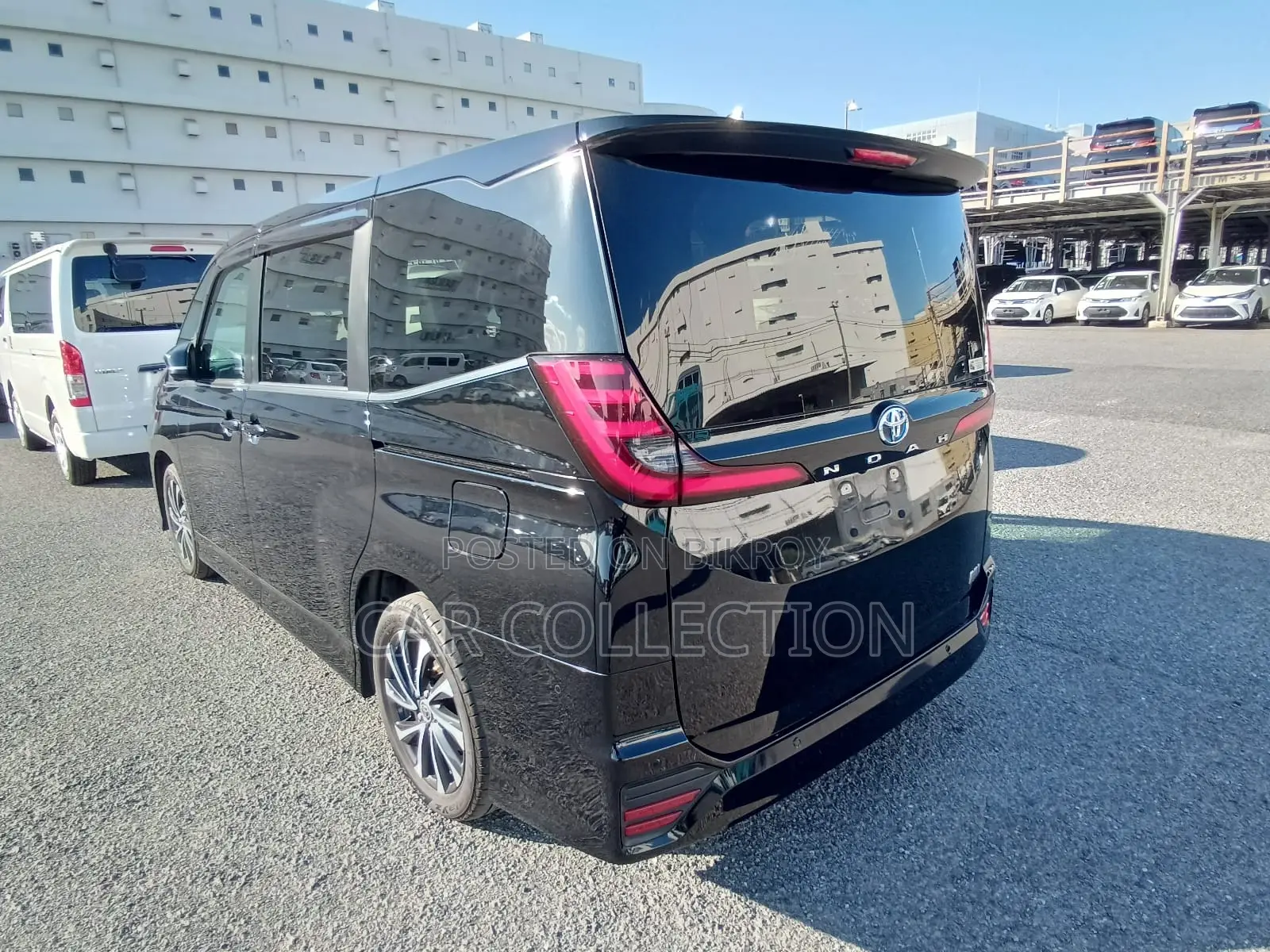 Toyota Noah S-Z, BLACK 2022