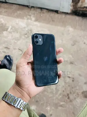 Apple iPhone 11 (Used)
