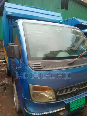 টাটা এসটো গাড়ি