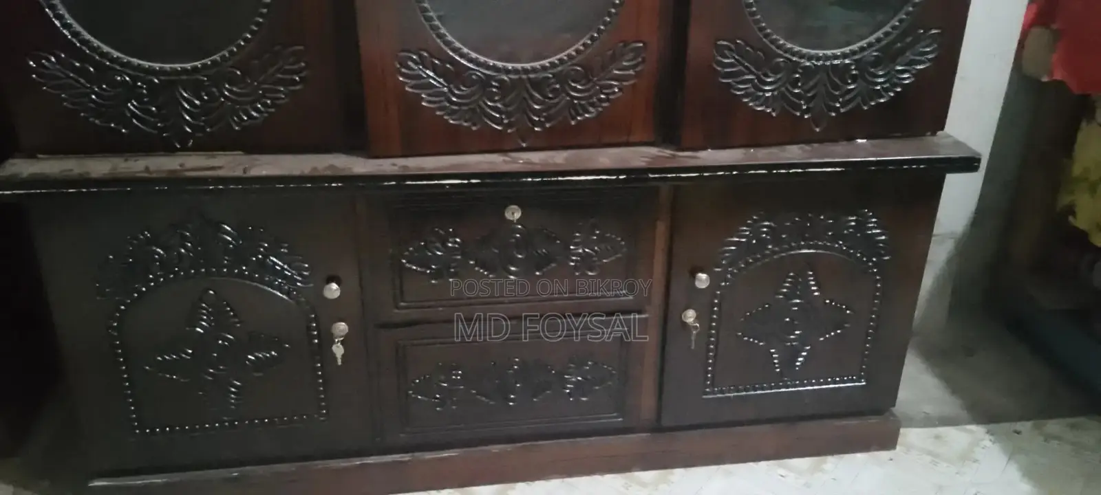 Showcase for Sale