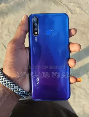 Vivo Y19 128 GB Blue