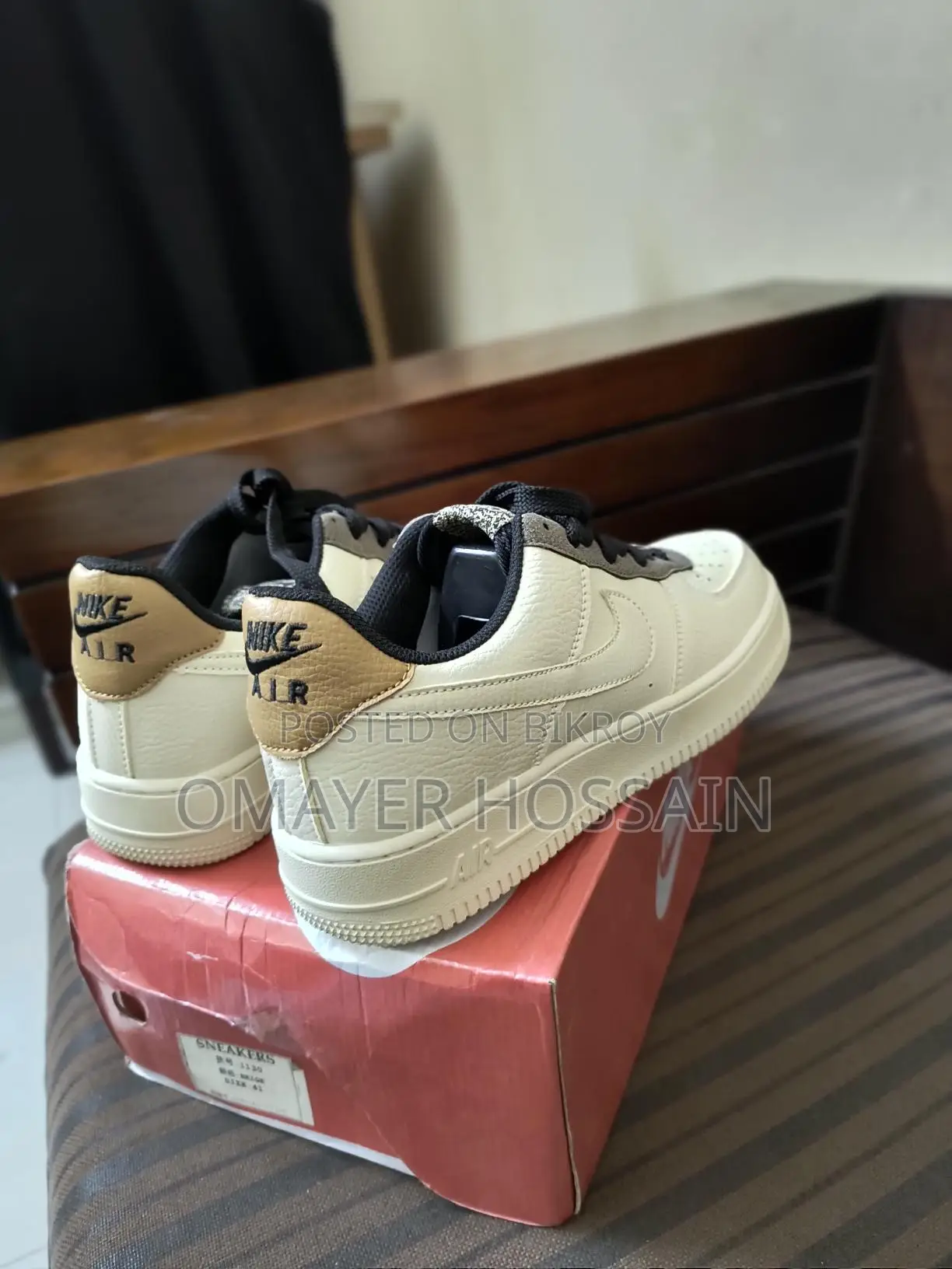 Sneakers Sell