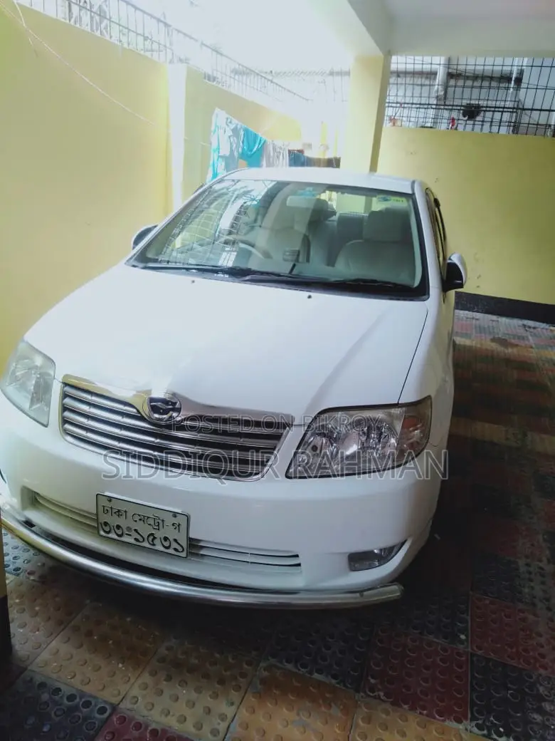 Toyota Corolla 2006 White