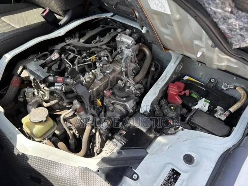 Toyota Hiace DX package 2021