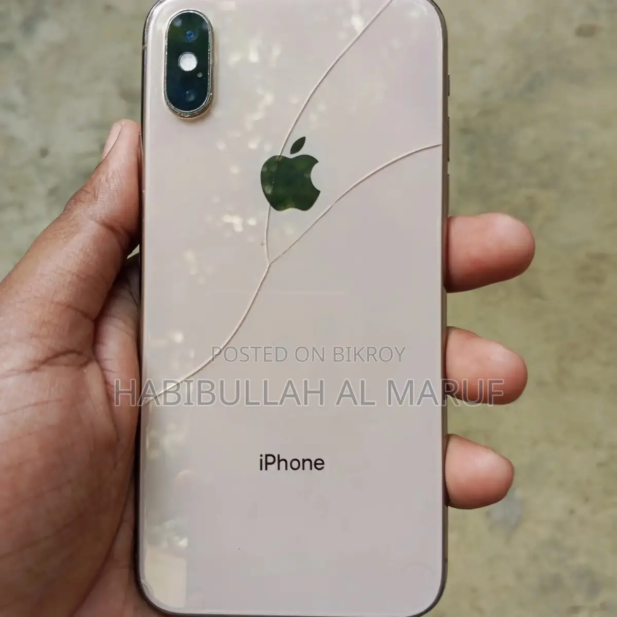 Apple iPhone XS (Used)