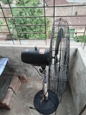 Stand FAN 24 Inc Big Size
