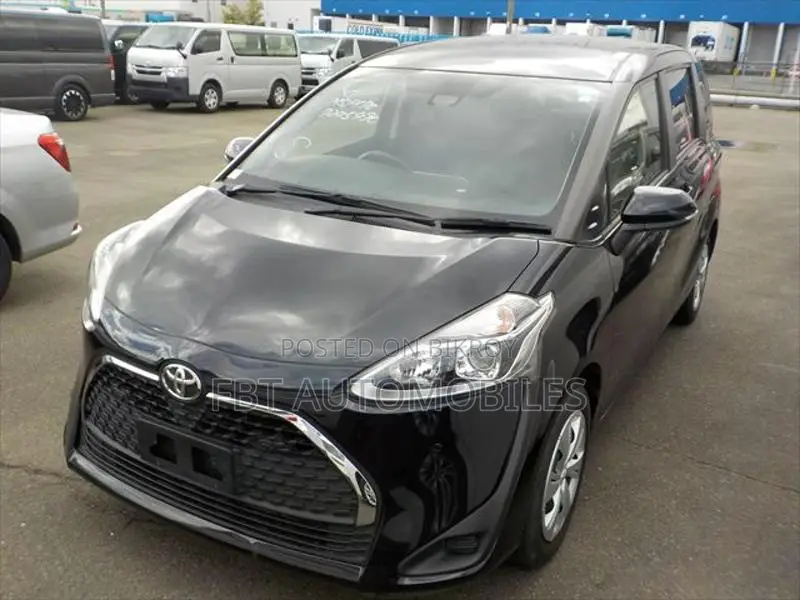 Toyota Sienta G BLACK NON HYBRID 2020