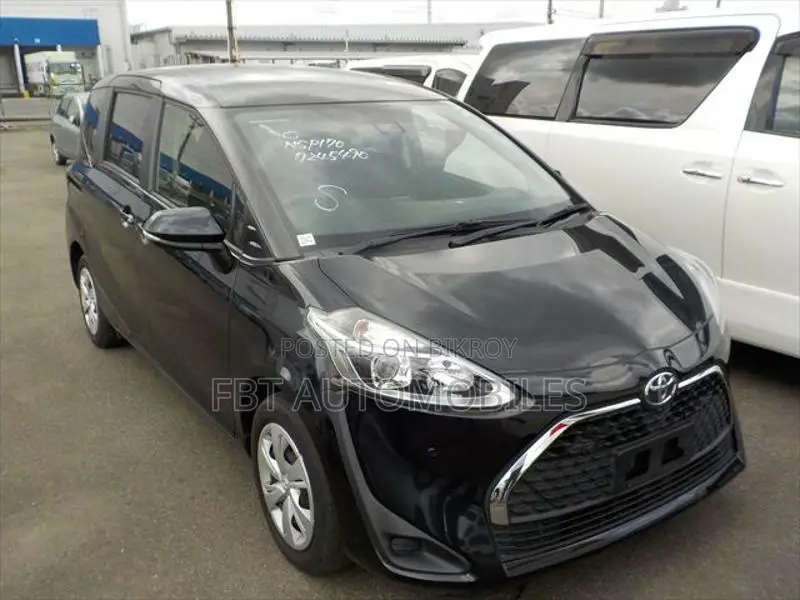 Toyota Sienta G BLACK NON HYBRID 2020