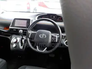 Toyota Sienta G BLACK NON HYBRID 2020