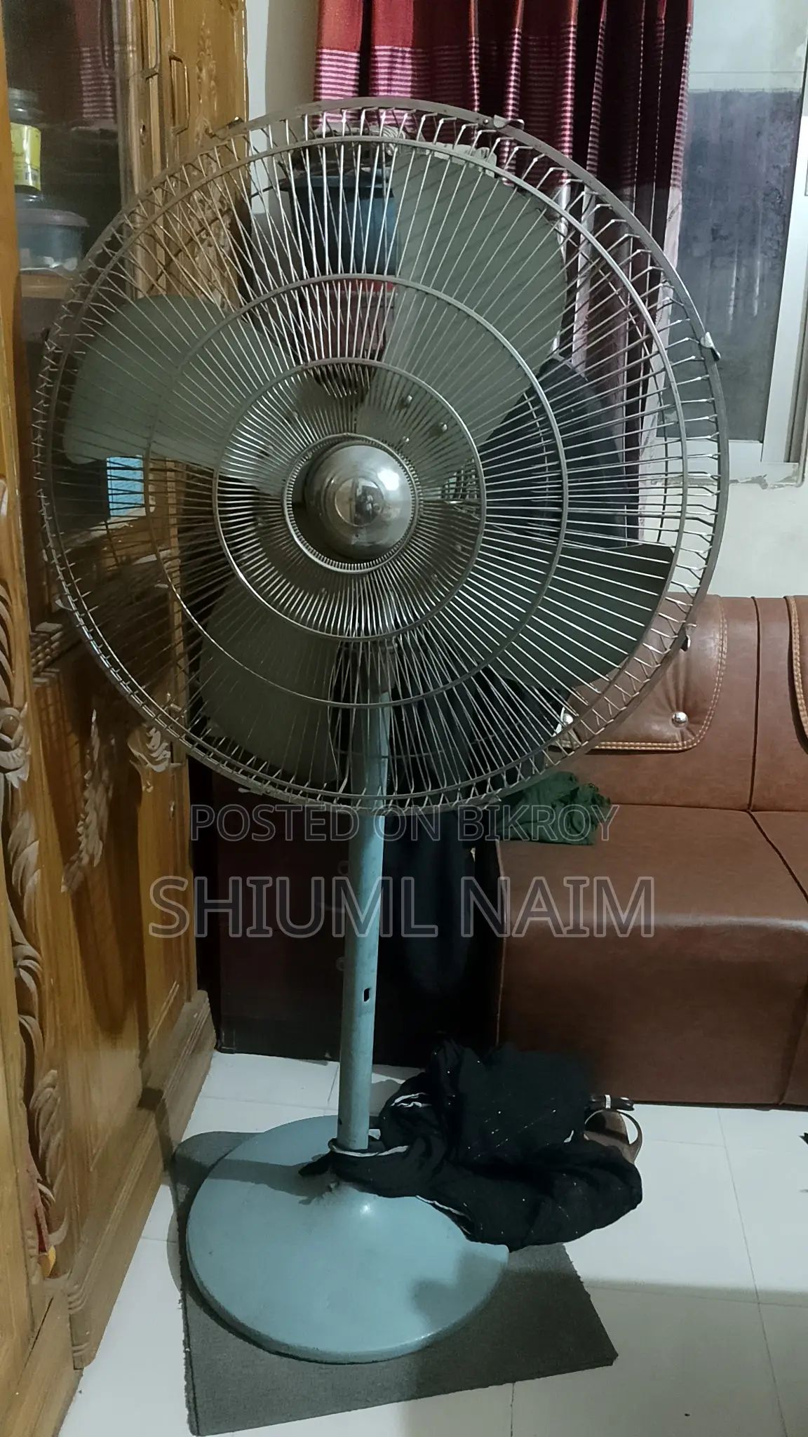 স্ট্যান্ড ফ্যান