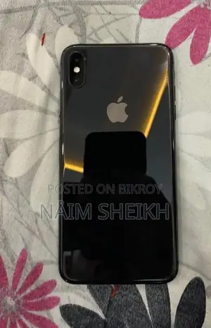 Apple iPhone XS (Used)