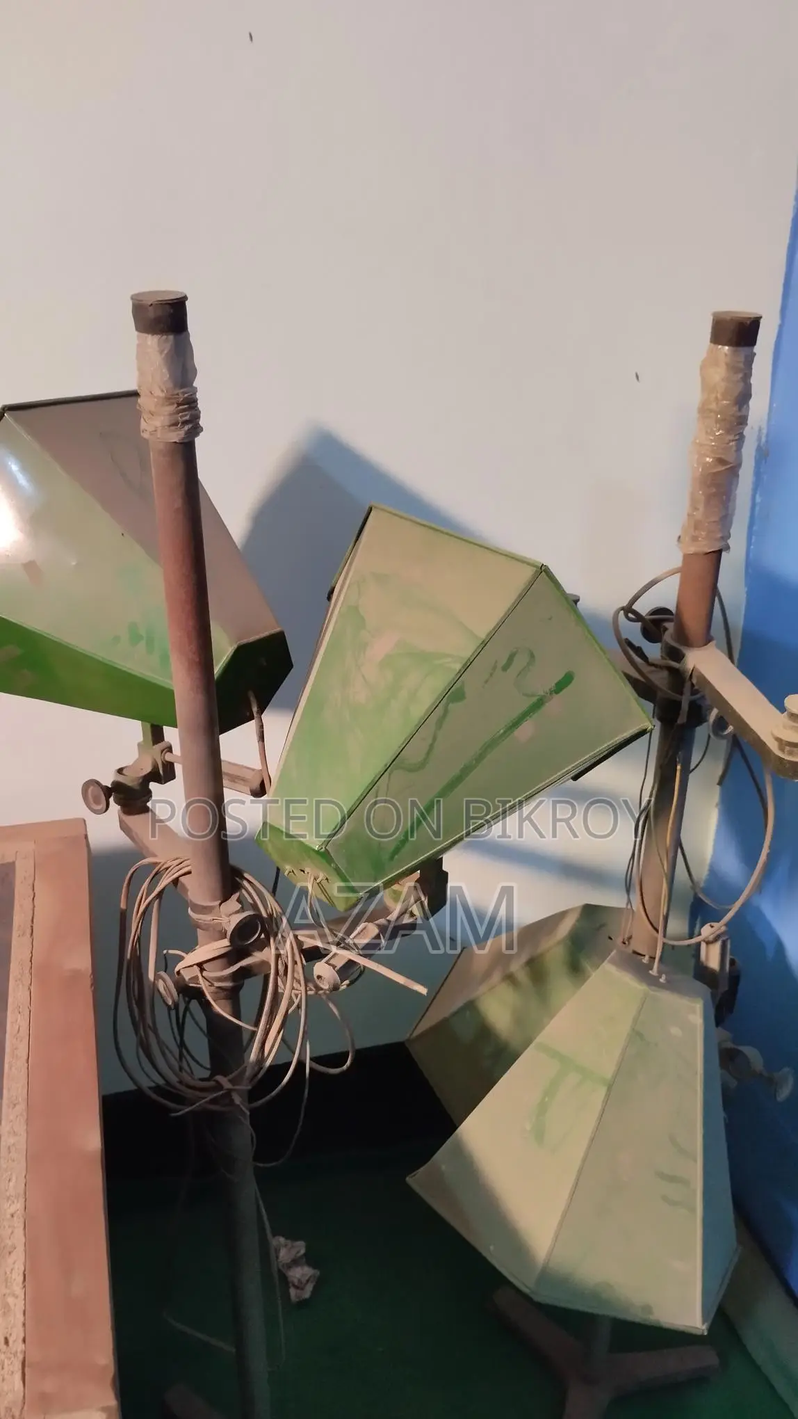 স্টুডিও লাইট স্ট্যান্ড