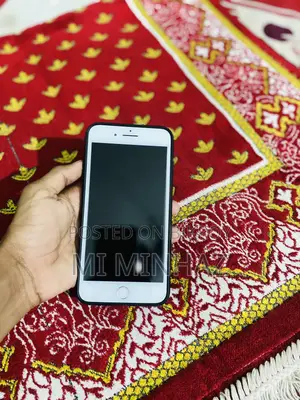 Apple iPhone 7 Plus . (Used)