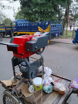 খড় ও ঘাস কাটার মেশিন