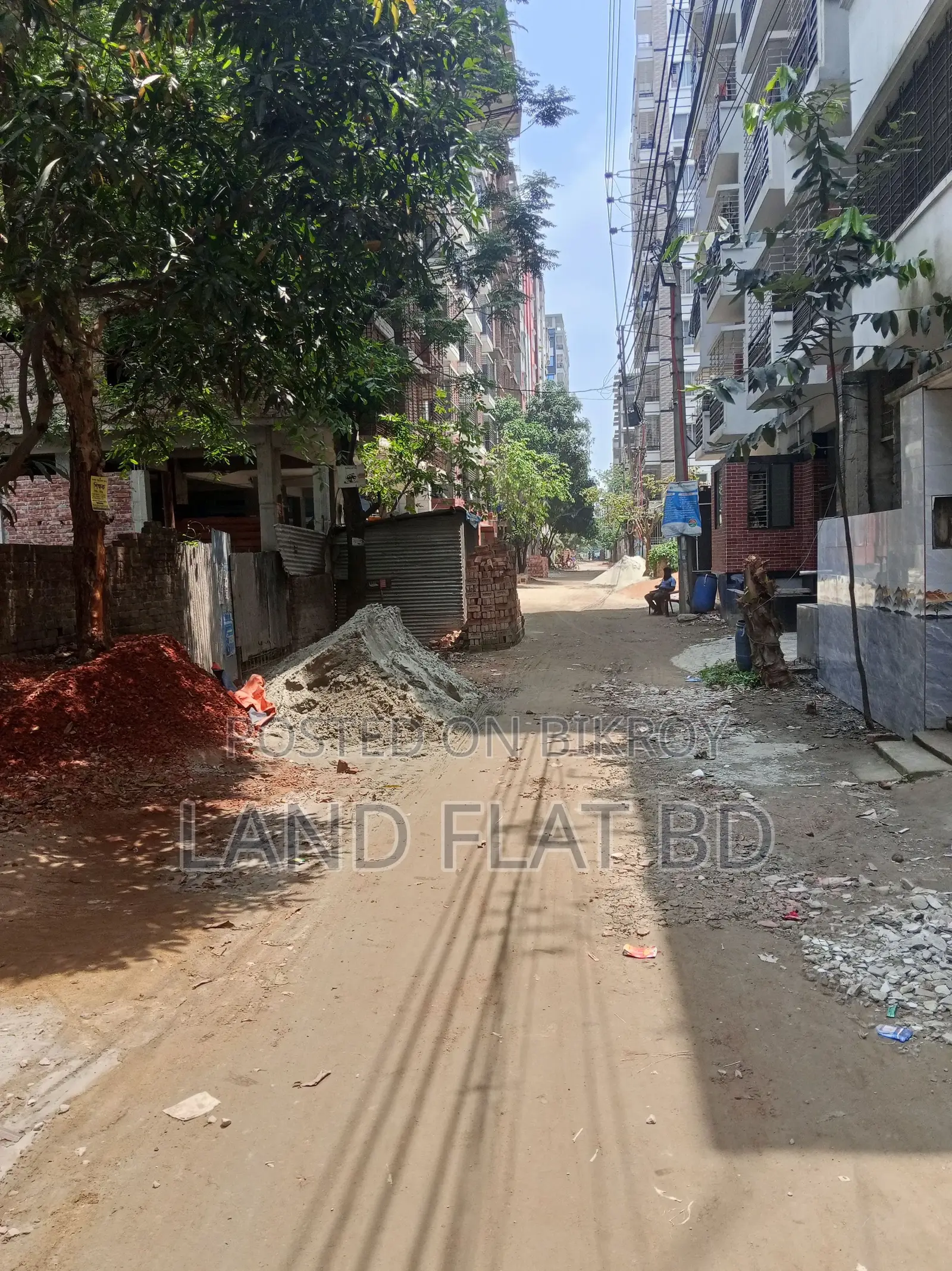 চন্দ্রিমা হাউজিং @ 1800 বর্গফুট দক্ষিণমুখী ফ্ল্যাট বিক্রি মোহাম্মদপুর,