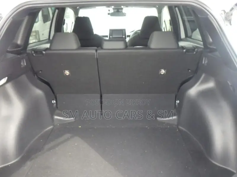 Toyota Corolla Cross G Pearl Hardtop 2021