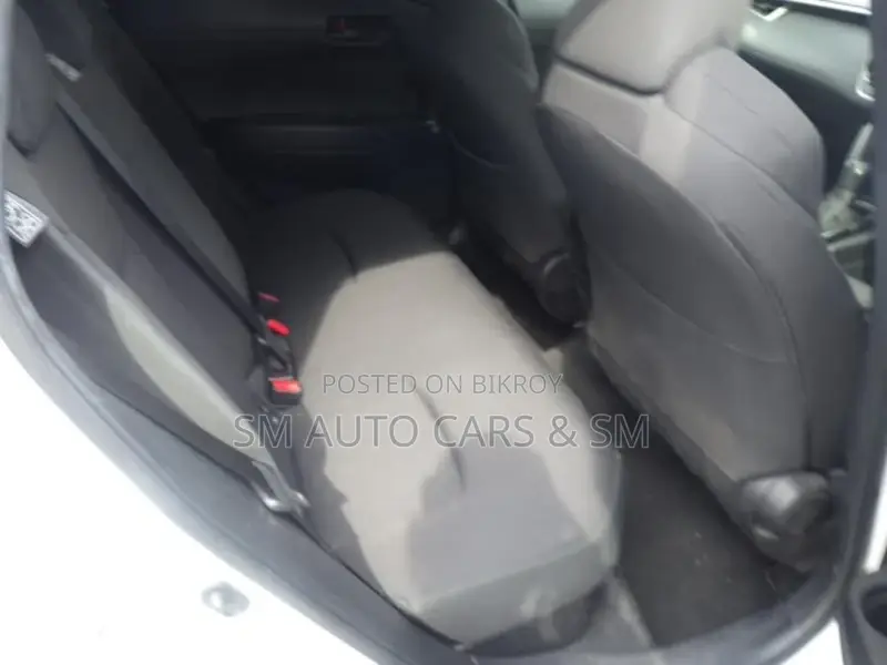 Toyota Corolla Cross G Pearl Hardtop 2021