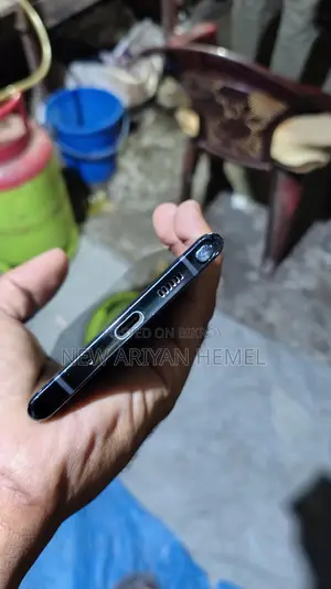 Samsung Galaxy Note 10 . (Used)