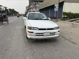 Toyota Corolla 1994 White