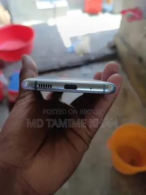 Samsung Galaxy S20 8/128 GB (Used)