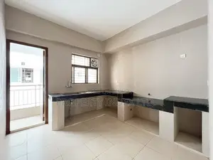 2200 sqft Ready Apartment for Sale – Bashundhara R/A D Block
