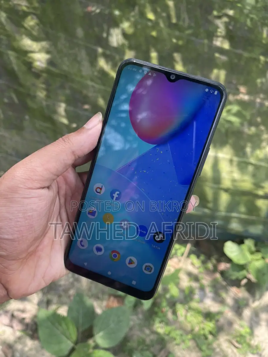 Vivo Y20 . (Used)