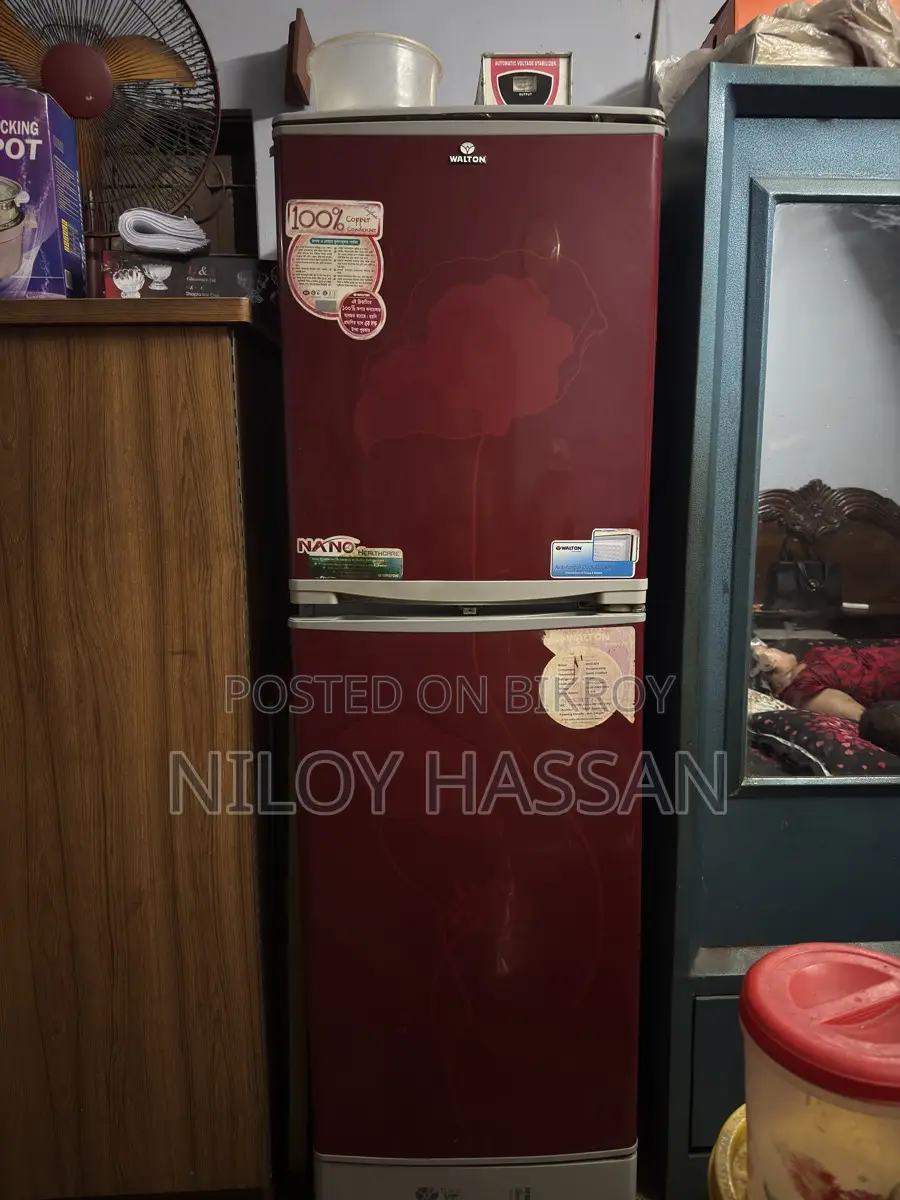 The Walton W2d-2d4 Refrigerator