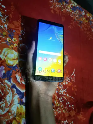 Samsung Galaxy A7 4/64 gb (Used)