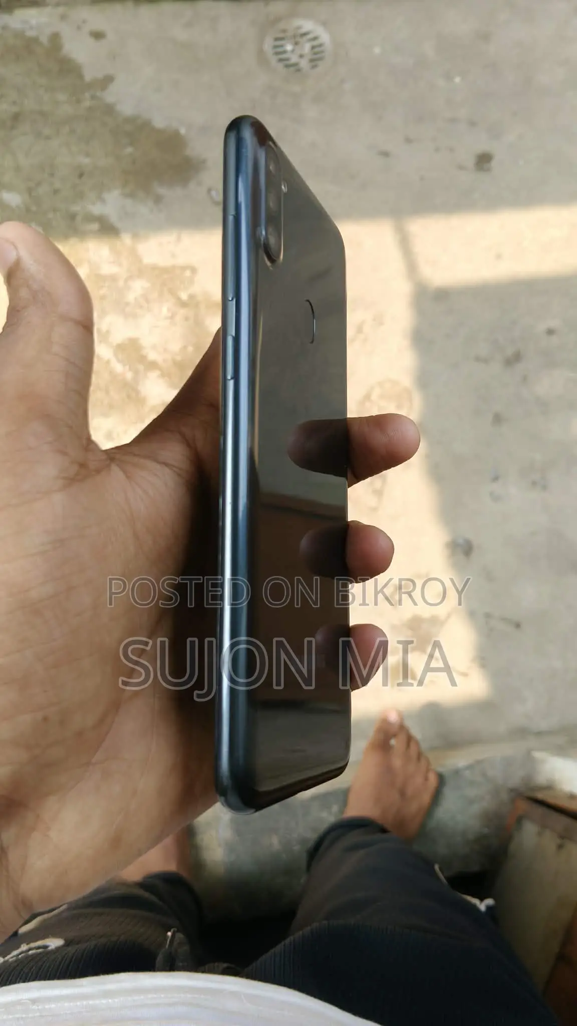Samsung Galaxy A11 2GB RAM/ (Used)