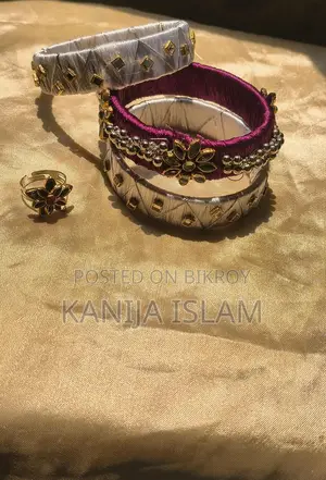 কুন্দন চুড়ির সেট