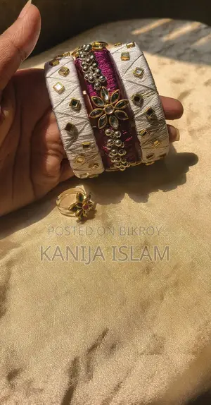 Kundan Bangle Set