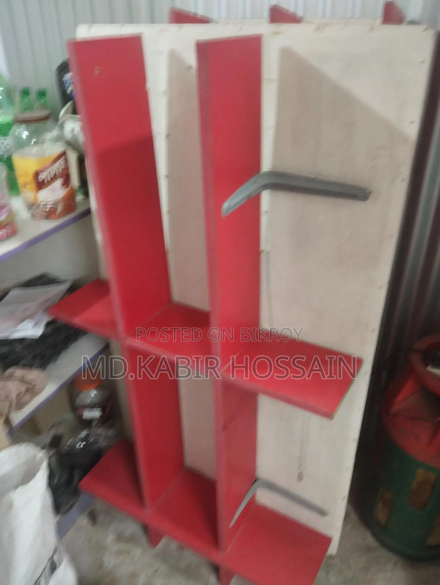 দোকানের পুরাতন মালামাল