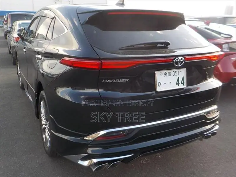 Toyota Harrier ZL Package 2023